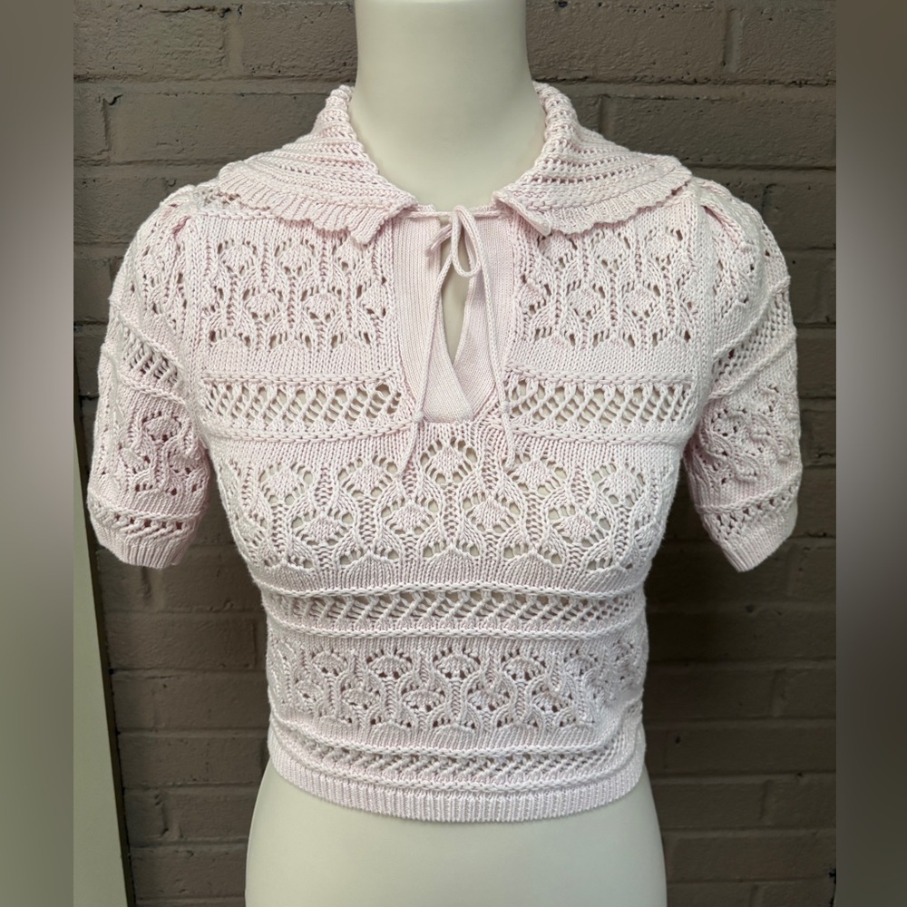 Free People open knit crop top  L ( runs small )